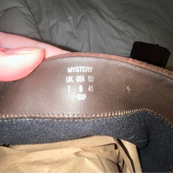 BROWN BOOTS Hotter brown leather and suede boots, LIKE NEW - Picture 5 of 9